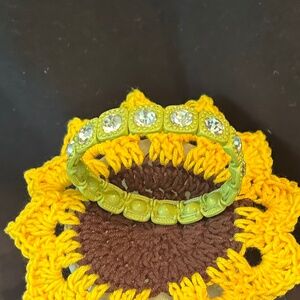 NEW PLUNDER Snazzy limegreen bracelet with clear-rhinestones